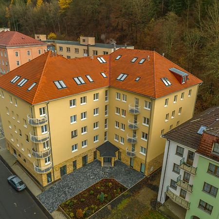 Apartmany K Lanovce S Parkovanim Jáchymov Exteriör bild