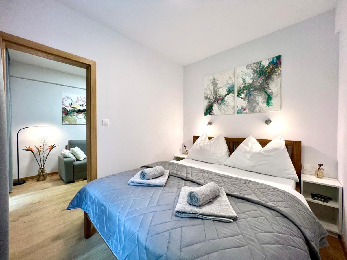Apartmany K Lanovce S Parkovanim Jáchymov Exteriör bild